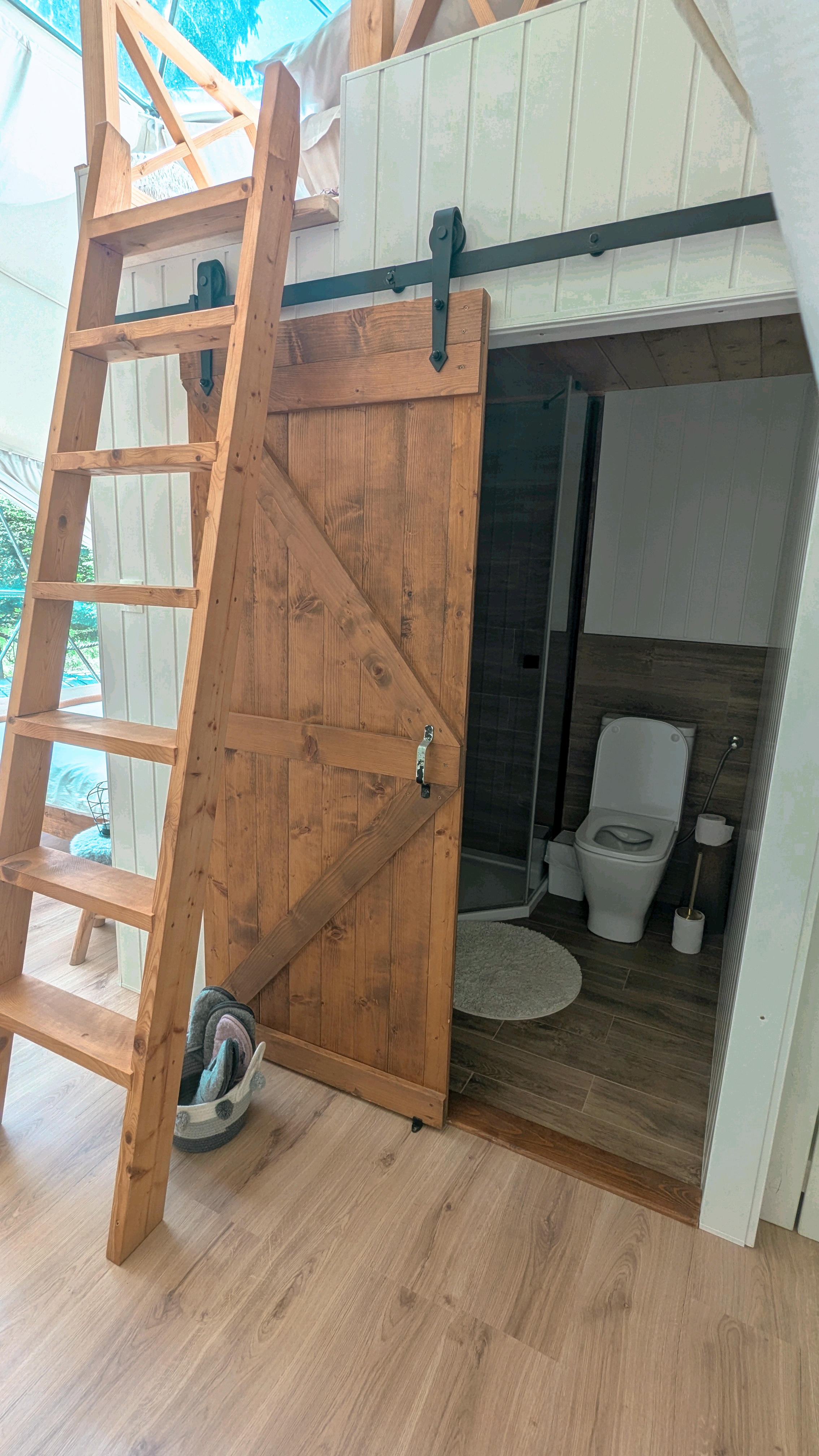 Bathroom at Medve Dome